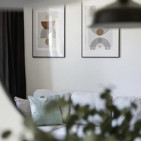 Modern Apartment Grzegorzeckie Roundabout Cracow By Noclegi Renters Cracovia Exterior foto