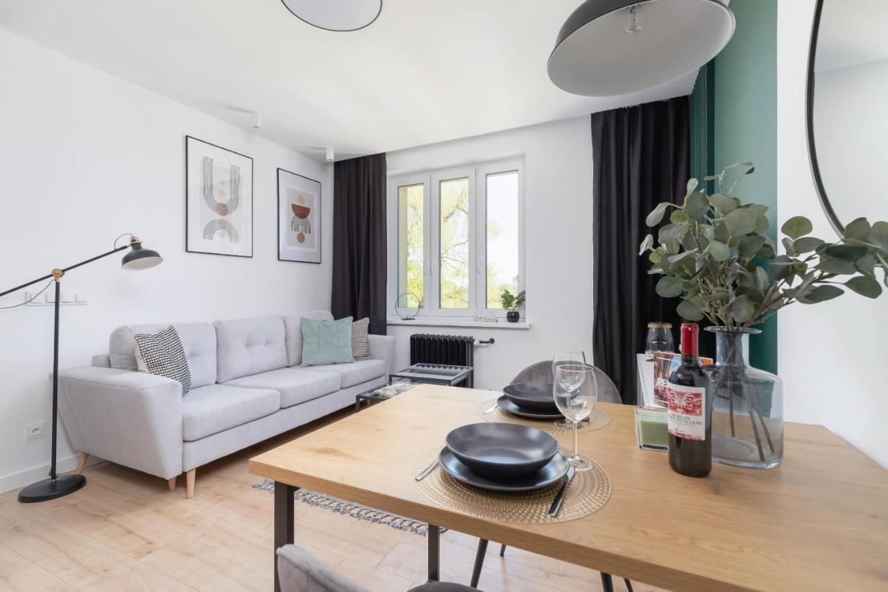 Modern Grzegorzeckie Roundabout Cracow By Renters Apartment Krakow